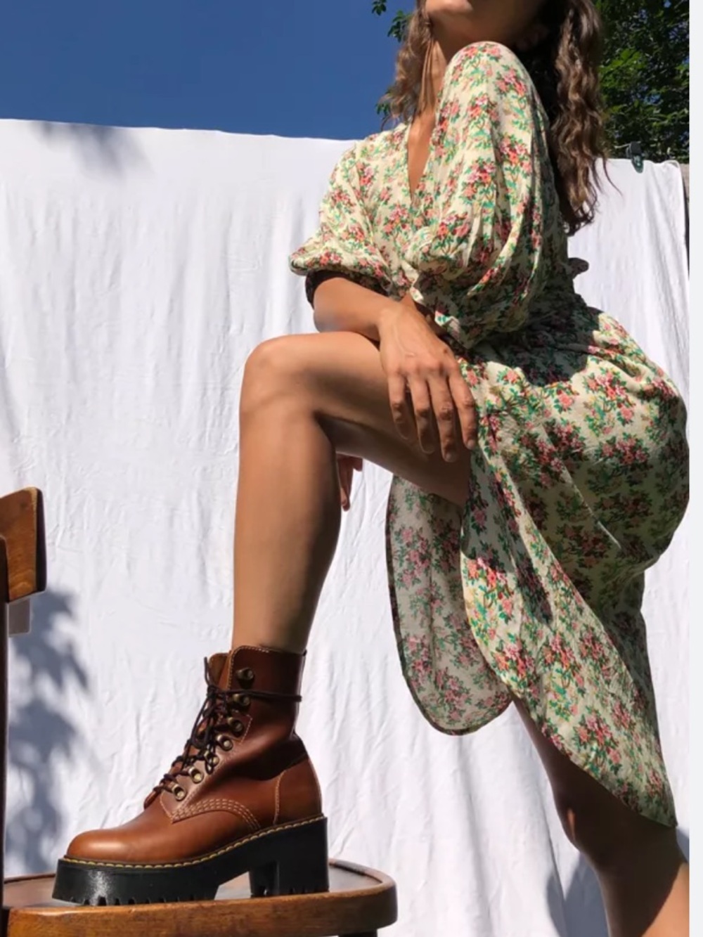 NWOT Dr. Martens Leona Brown Leather Lug Sole Lace-Up Combat Boot